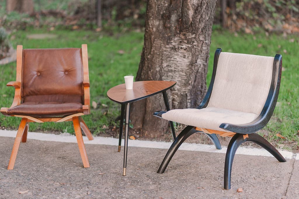 The conversation setup for Oana